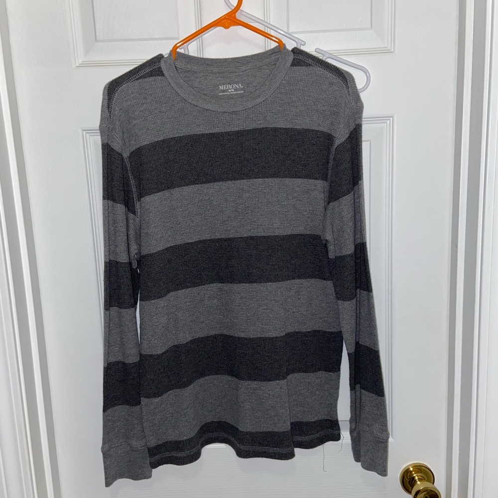 Men’s striped sweater